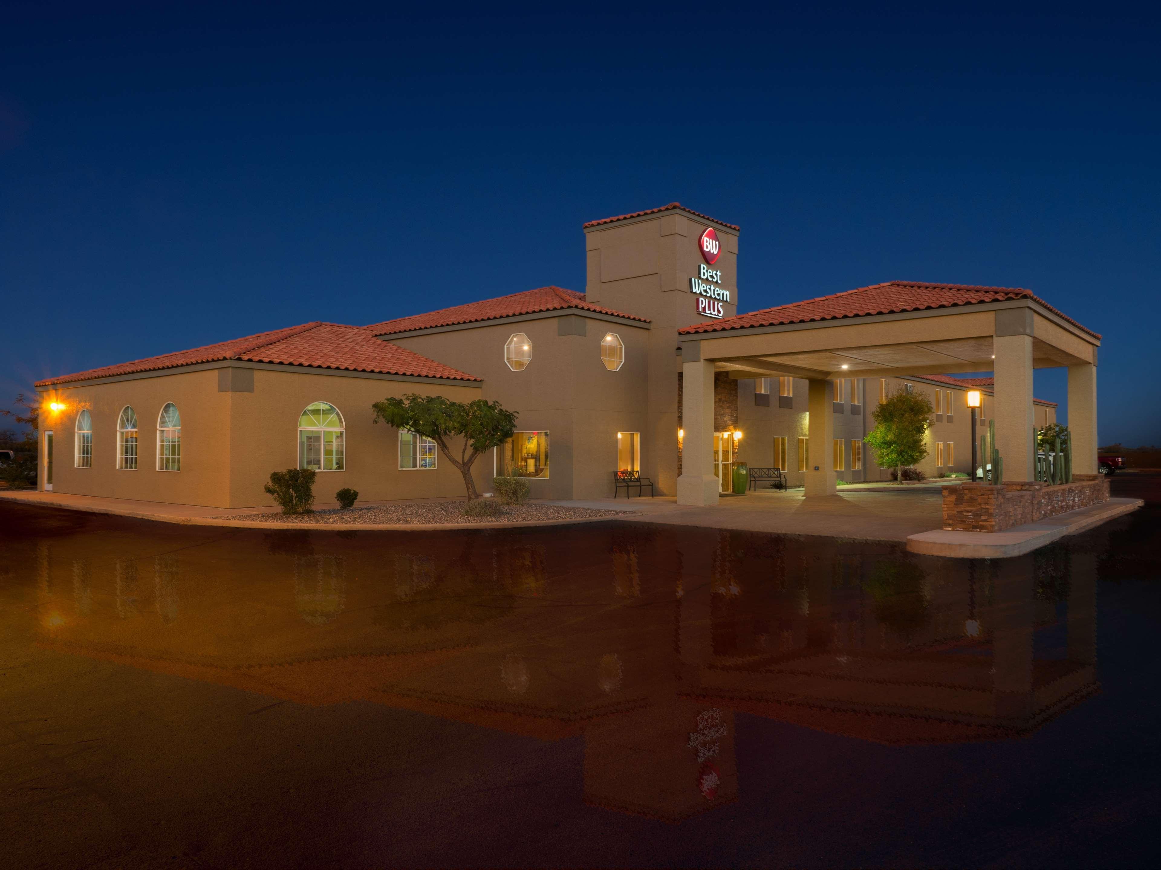 Best Western Plus Winslow Inn Bagian luar foto