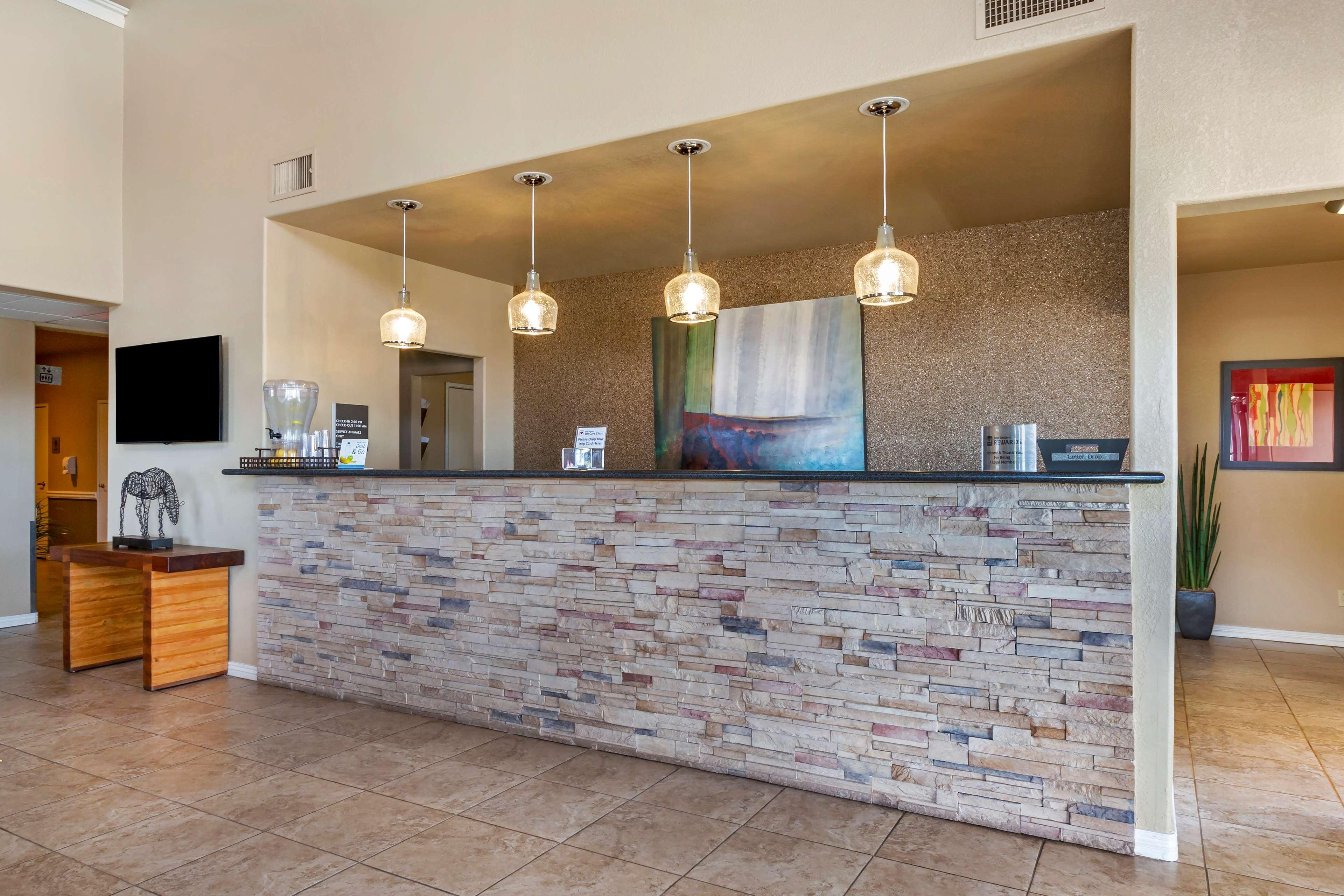 Best Western Plus Winslow Inn Bagian luar foto
