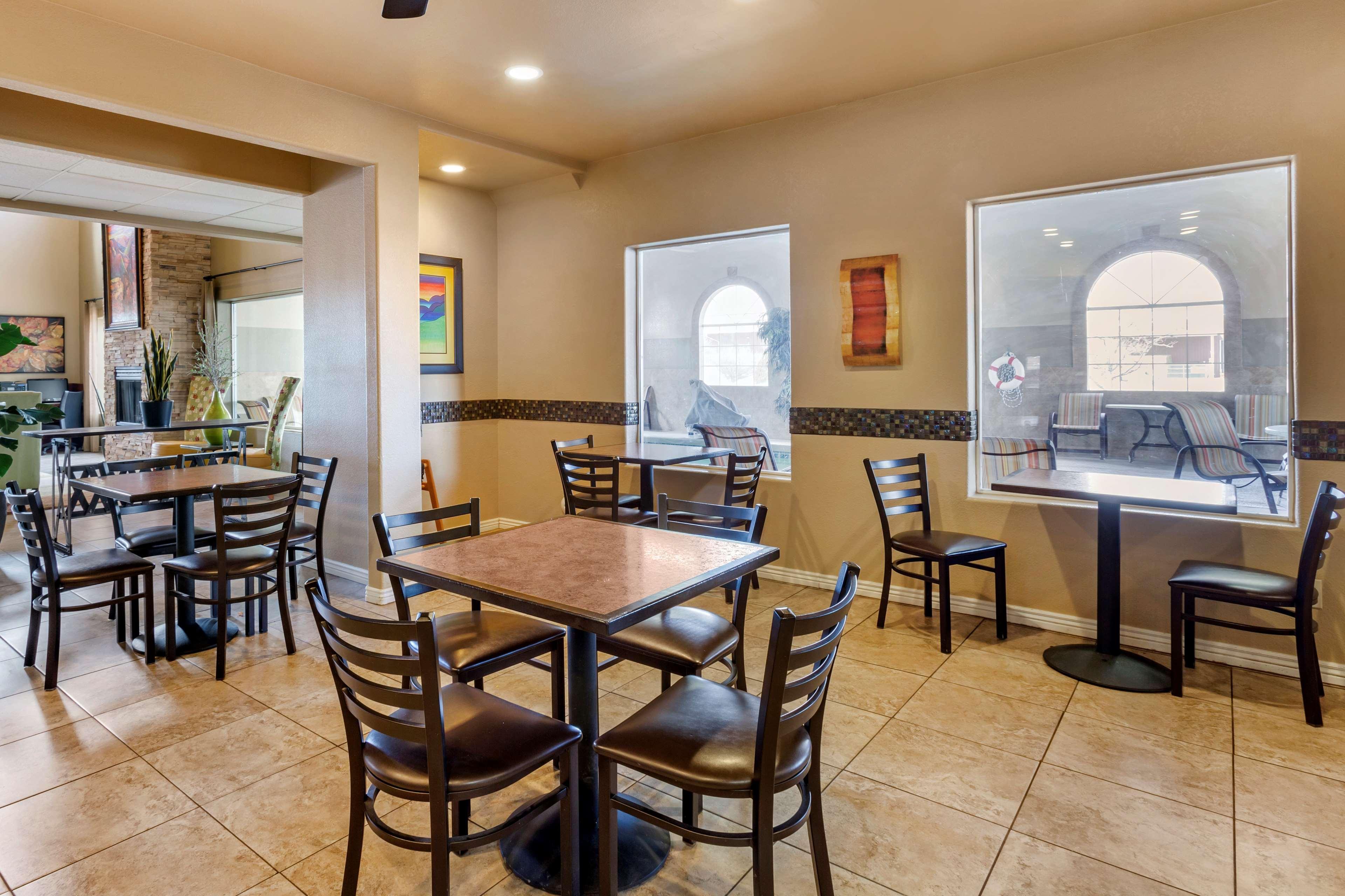 Best Western Plus Winslow Inn Bagian luar foto