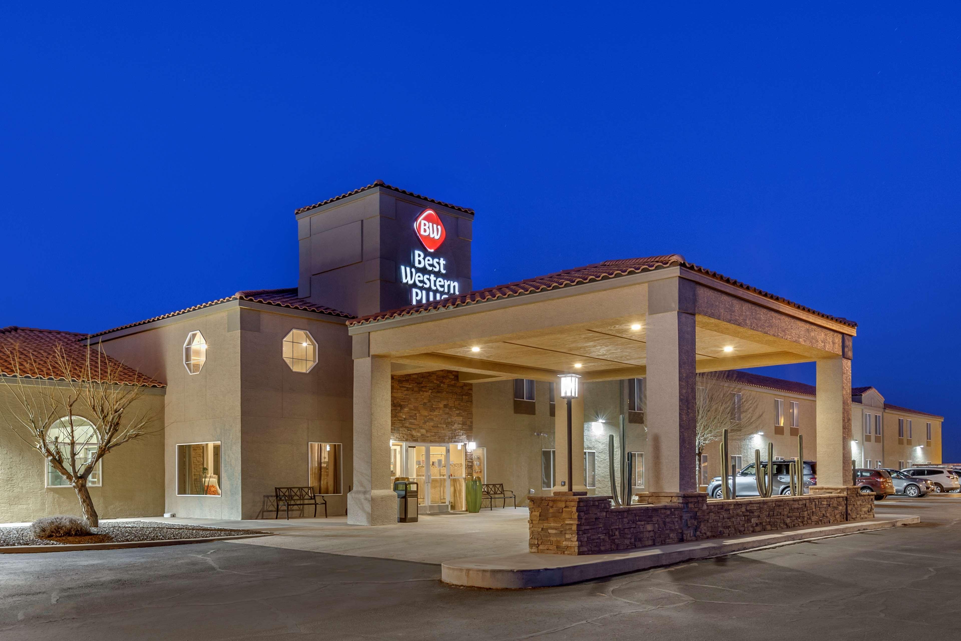 Best Western Plus Winslow Inn Bagian luar foto