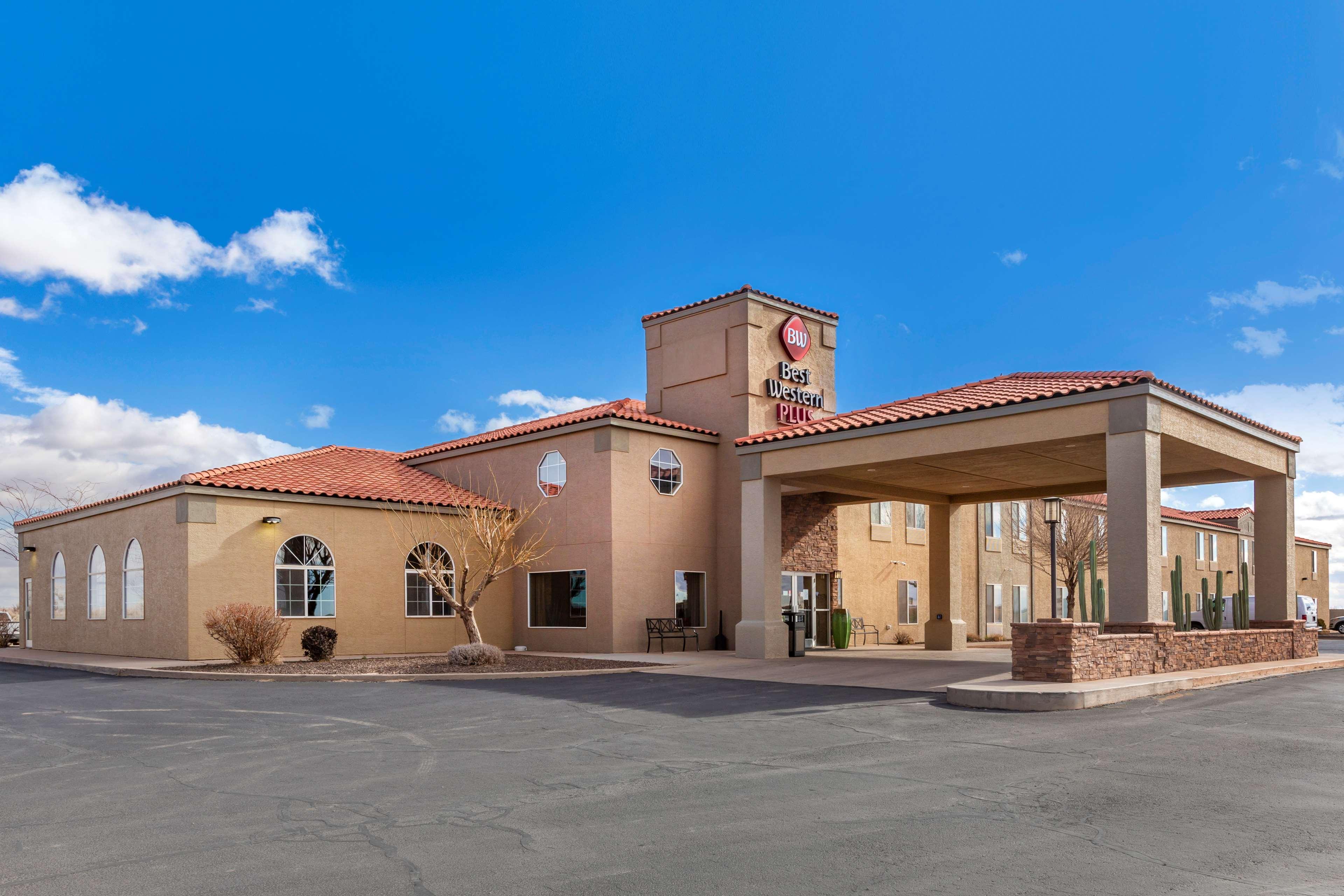 Best Western Plus Winslow Inn Bagian luar foto