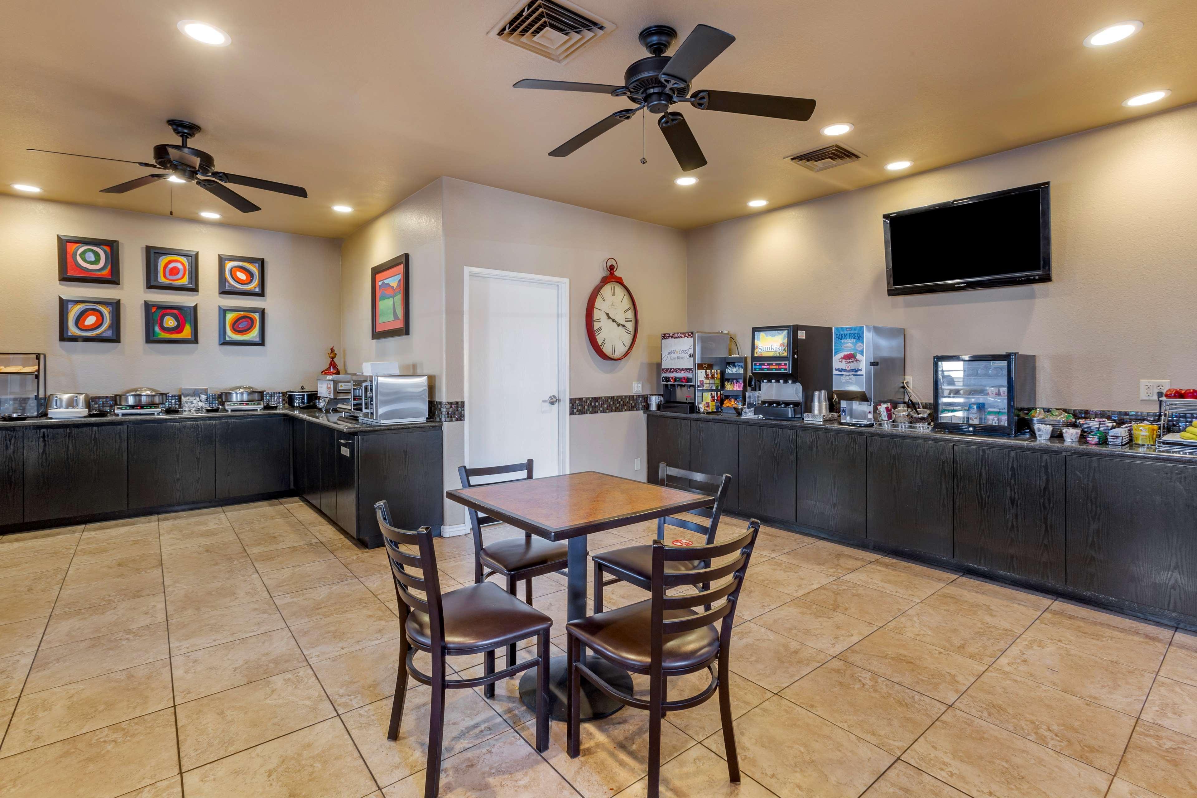 Best Western Plus Winslow Inn Bagian luar foto