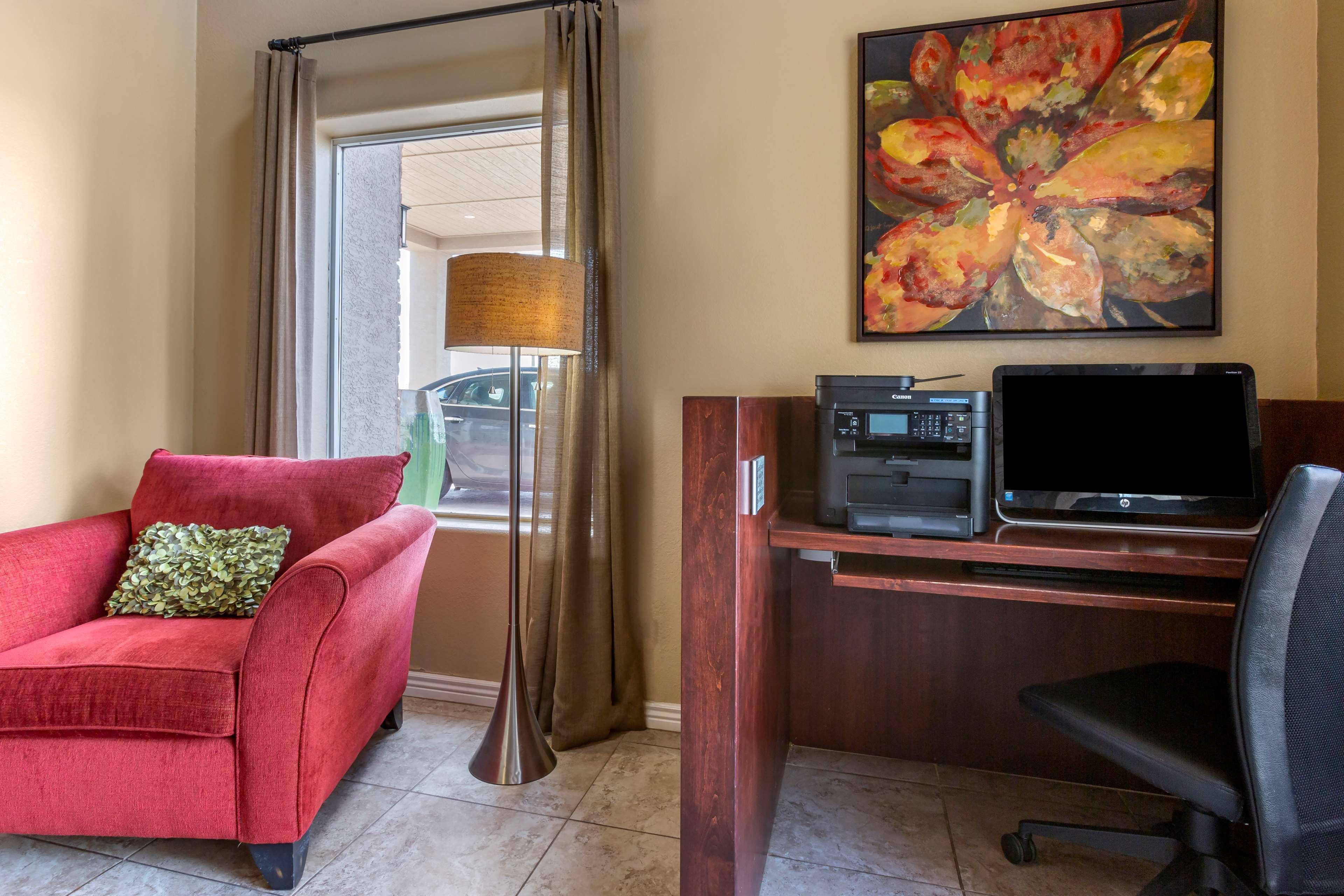 Best Western Plus Winslow Inn Bagian luar foto